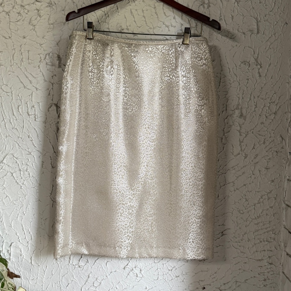 Le Suit Ivory Shimmery Pencil Skirt